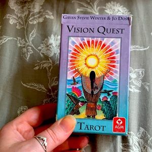 Vision Question tarot deck